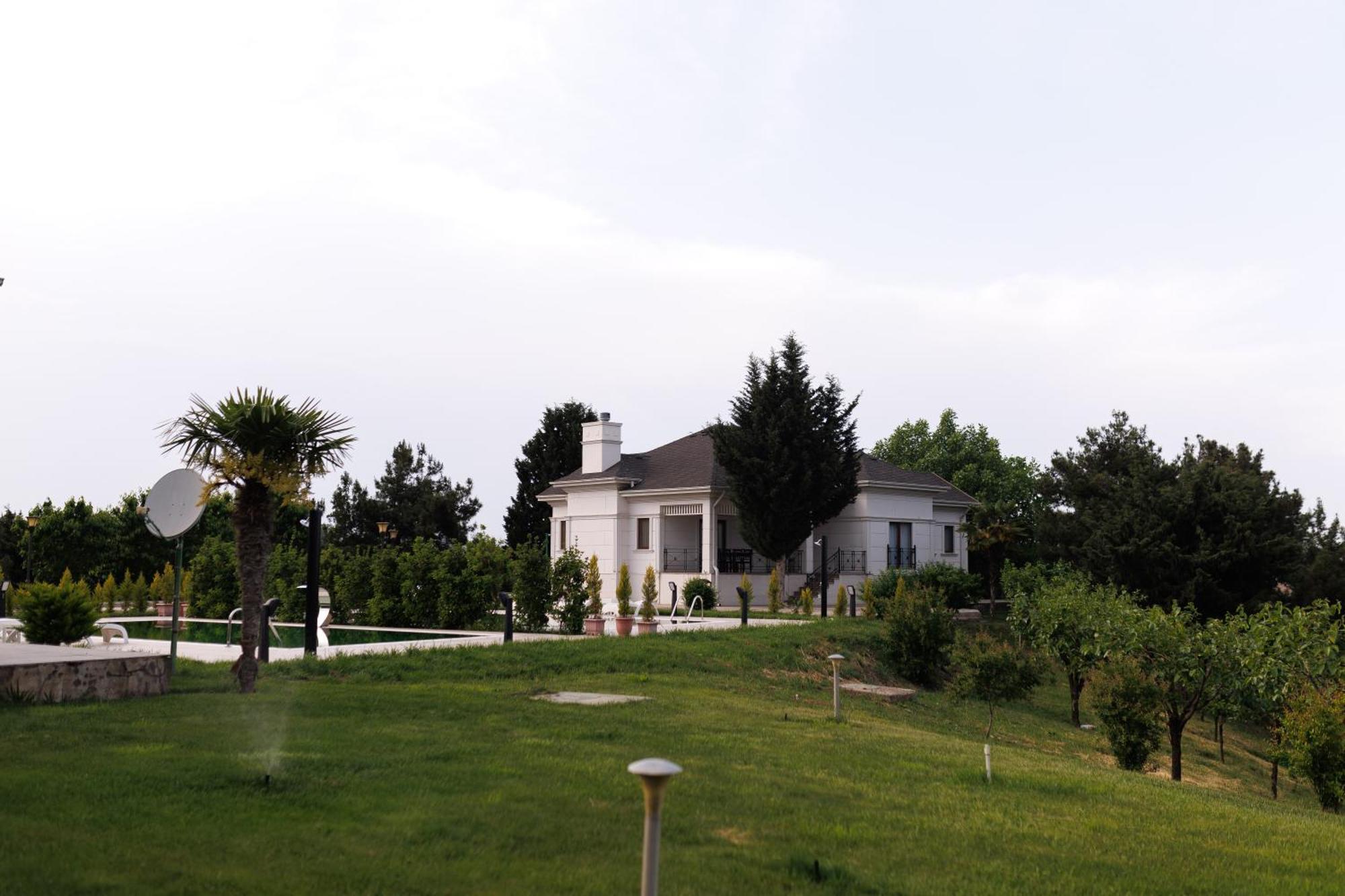 Ayan Palace Hotel Tovuz Exterior foto